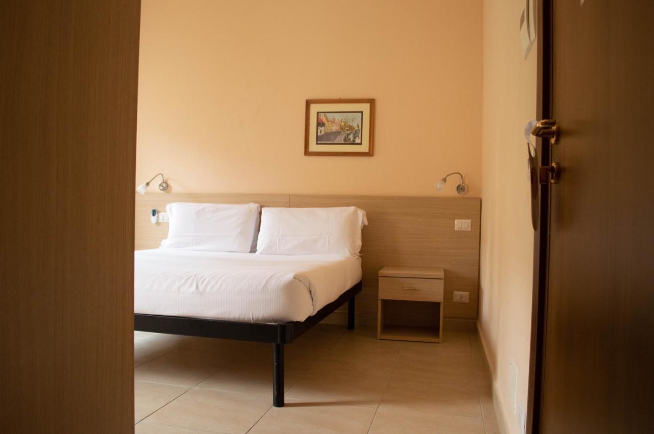 Villa Riari Garden Roma Ngoại thất bức ảnh A room at the hotel